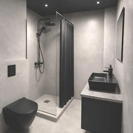 Homestay 4Seasons - Golden Spring Suite Aalborg